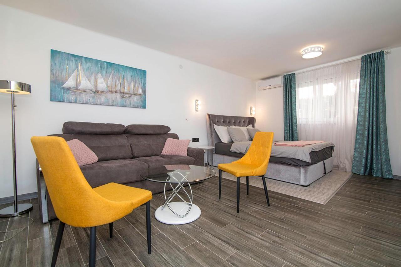 City Center Apartment เบลเกรด ภายนอก รูปภาพ