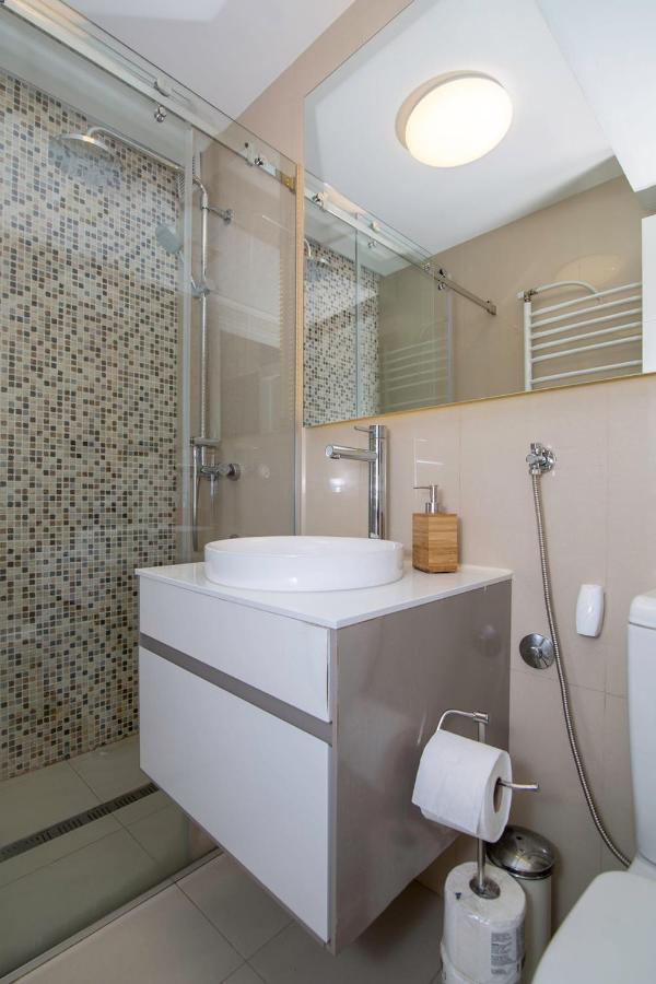 City Center Apartment เบลเกรด ภายนอก รูปภาพ