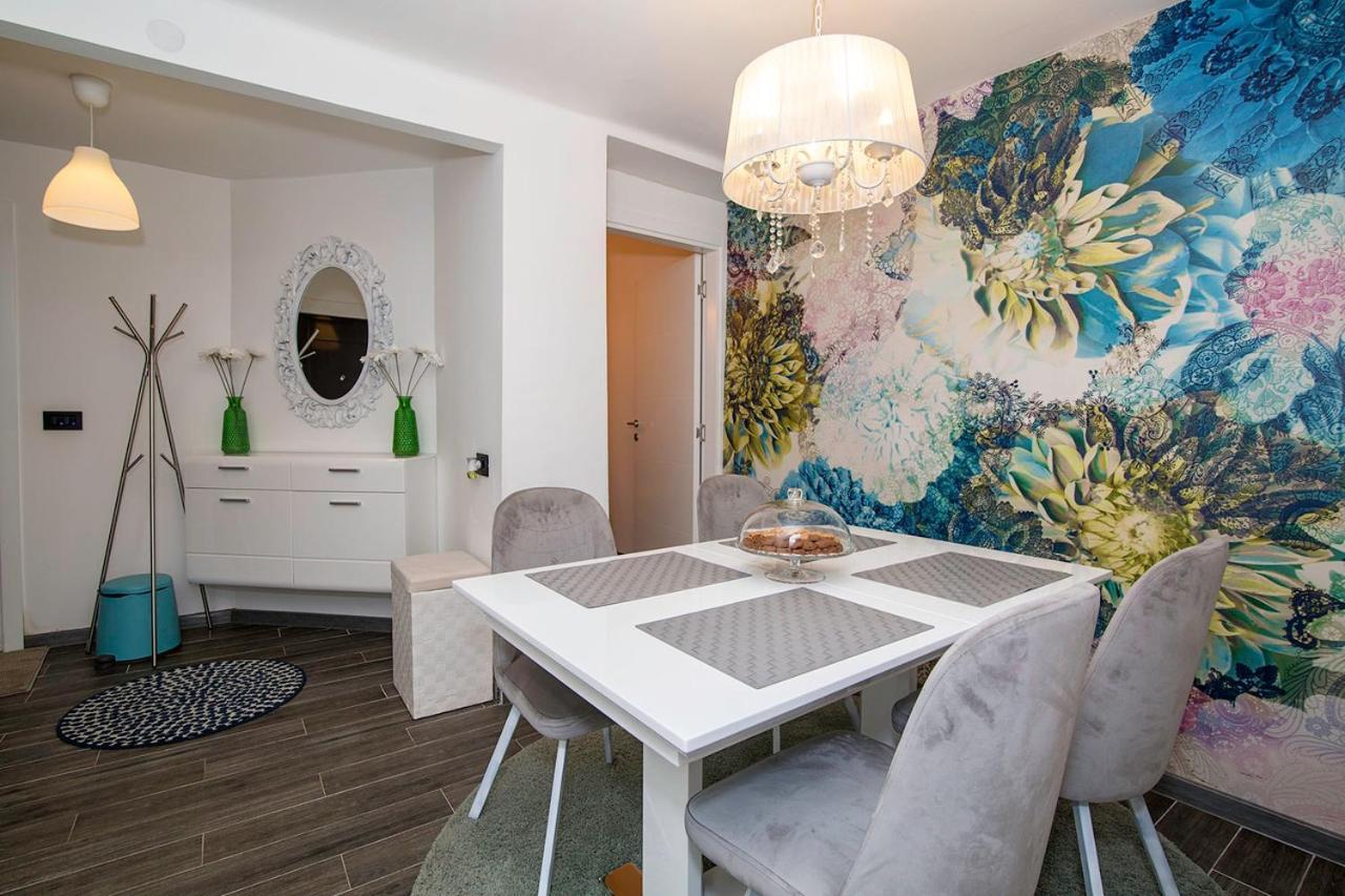 City Center Apartment เบลเกรด ภายนอก รูปภาพ
